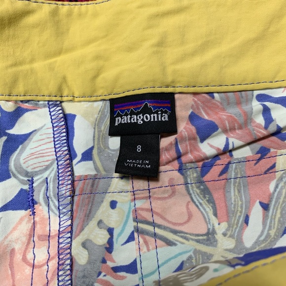 Patagonia Jurassic Fern Wavefarer Shorts - Picture 5 of 7